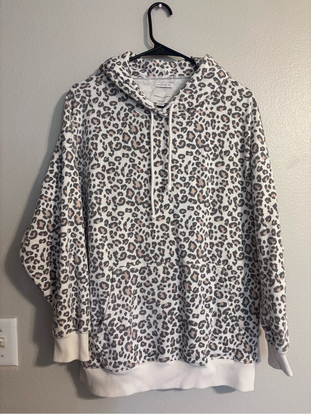 American Eagle Outfitters Leopard Print Crewneck Hoodie - White Taupe